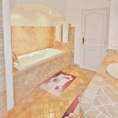 Amazing Home In Sainte Maxime Sainte-Maxime