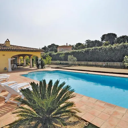 Amazing Home In Sainte Maxime Holiday home *