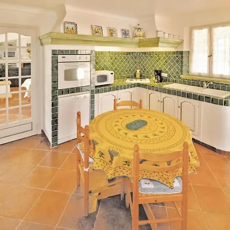 Amazing Home In Sainte Maxime Holiday home Sainte-Maxime